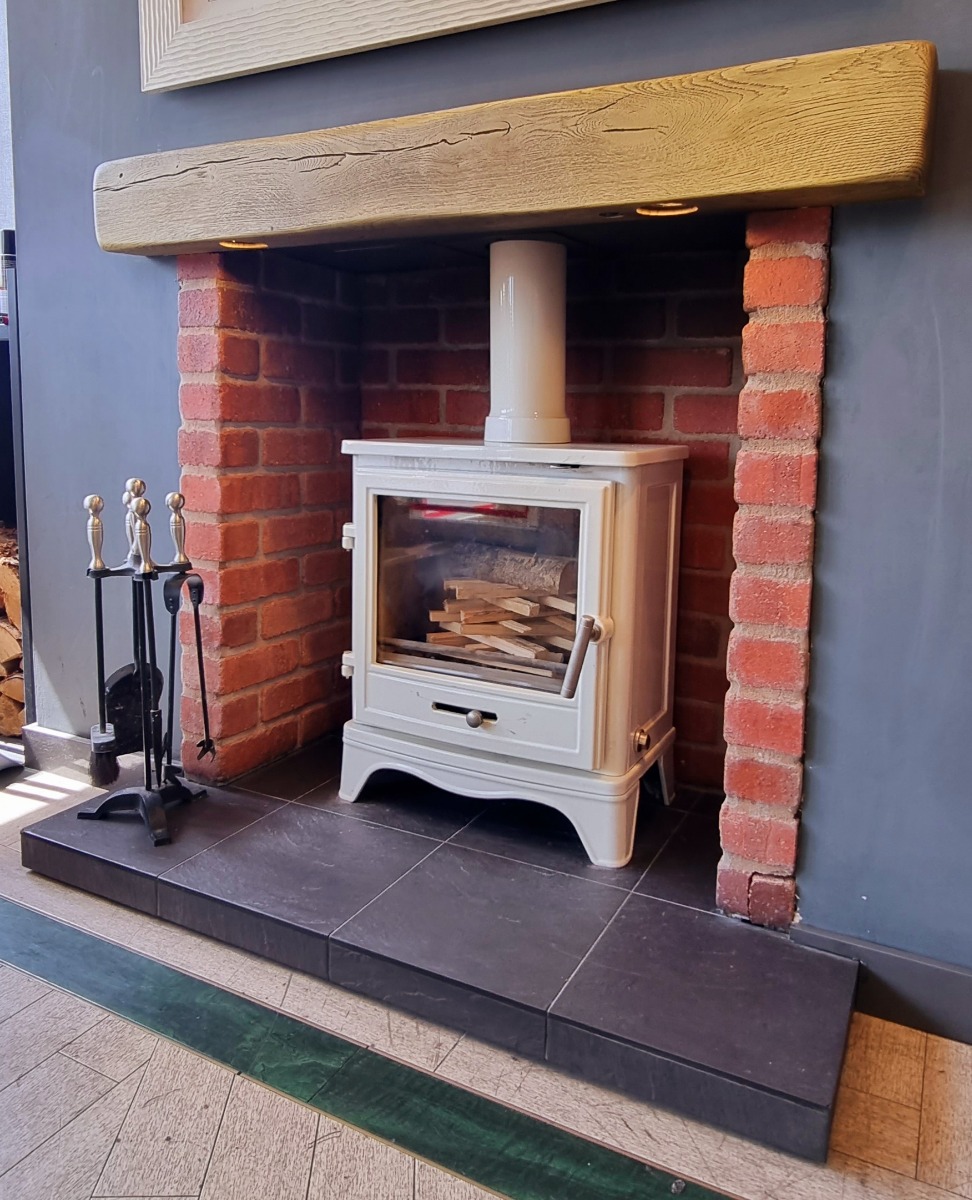 WOODLAND CHAMBER SUITE