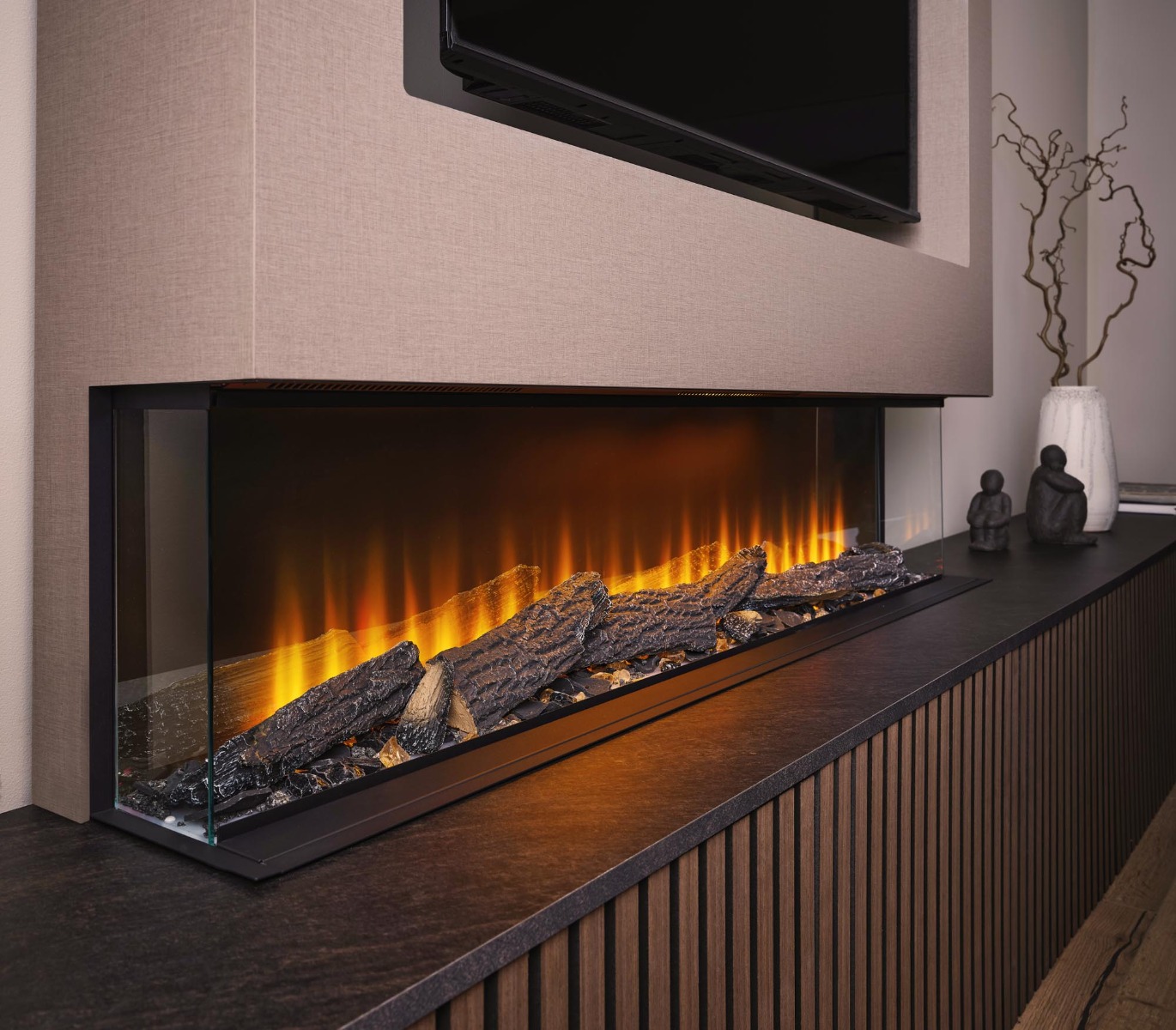 FPW Kanzo 2000 media wall fire