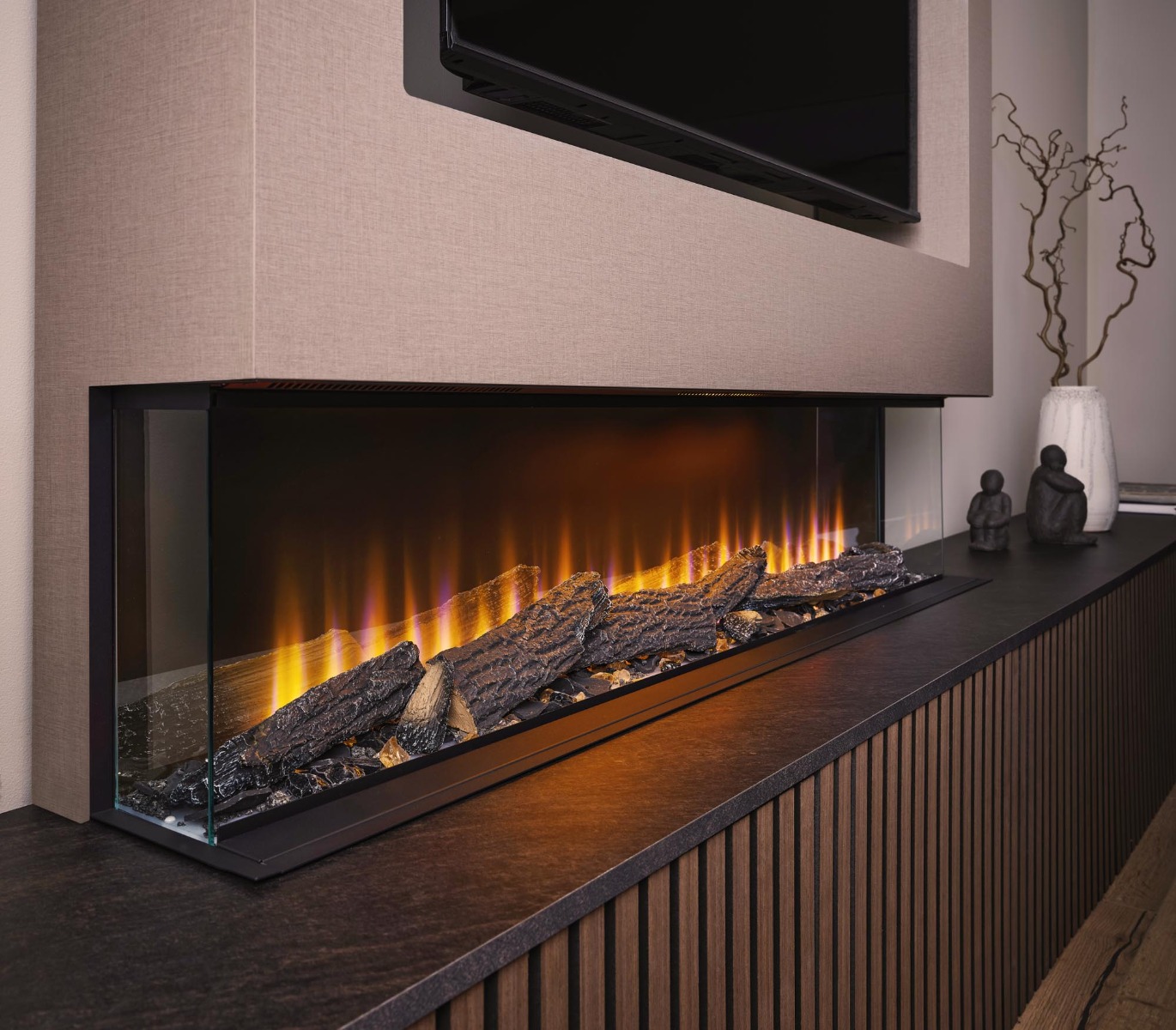 FPW Kanzo 2000 media wall fire