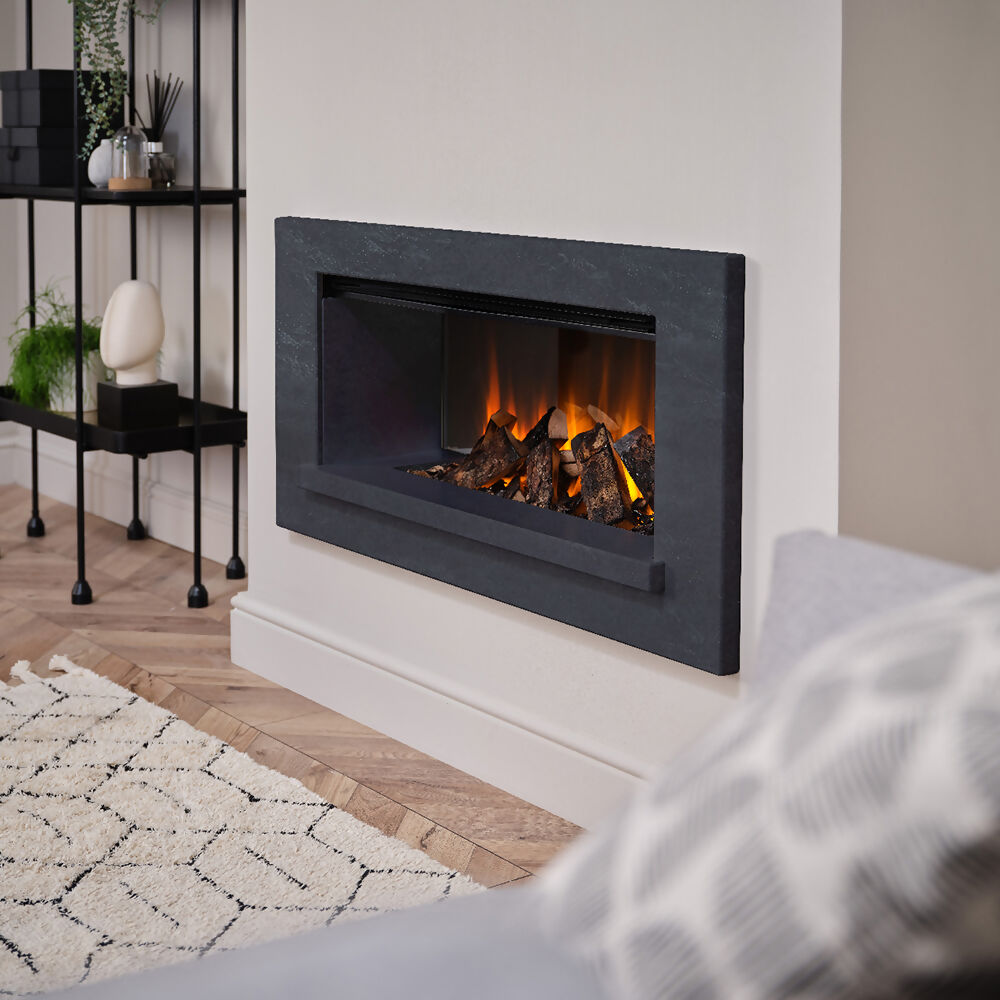 Holbury 870 LED electric suite with New Forest fire