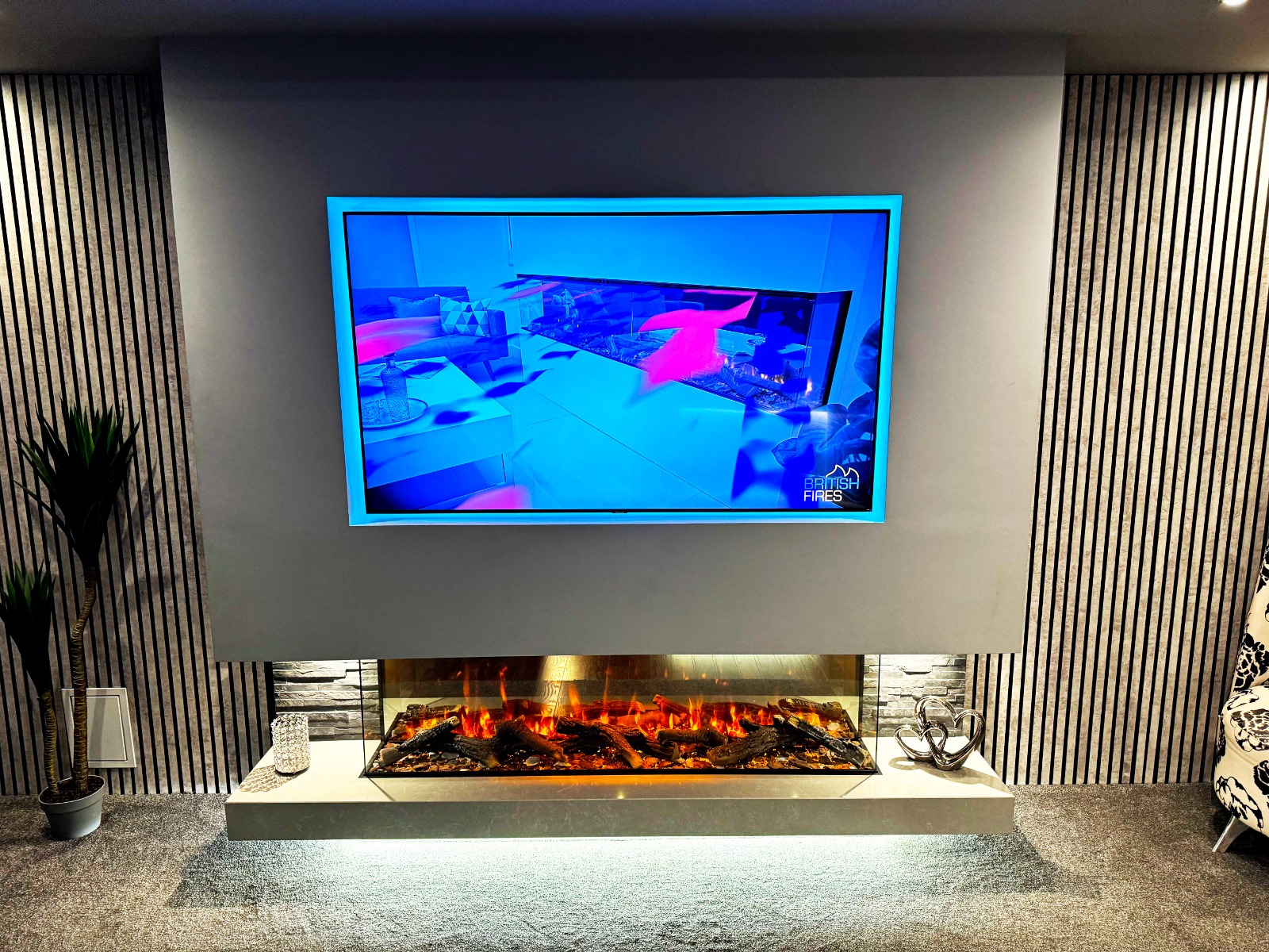 New Forest 1600 Panoramic LED Media Wall Electric fire